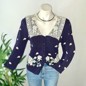 v i n t a g e :: Romantic Peter Pan Lace Collar Knit Cardigan